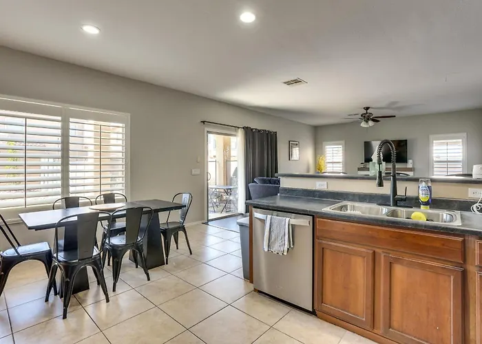 Modern Family Oasis | Pool | Game Maricopa